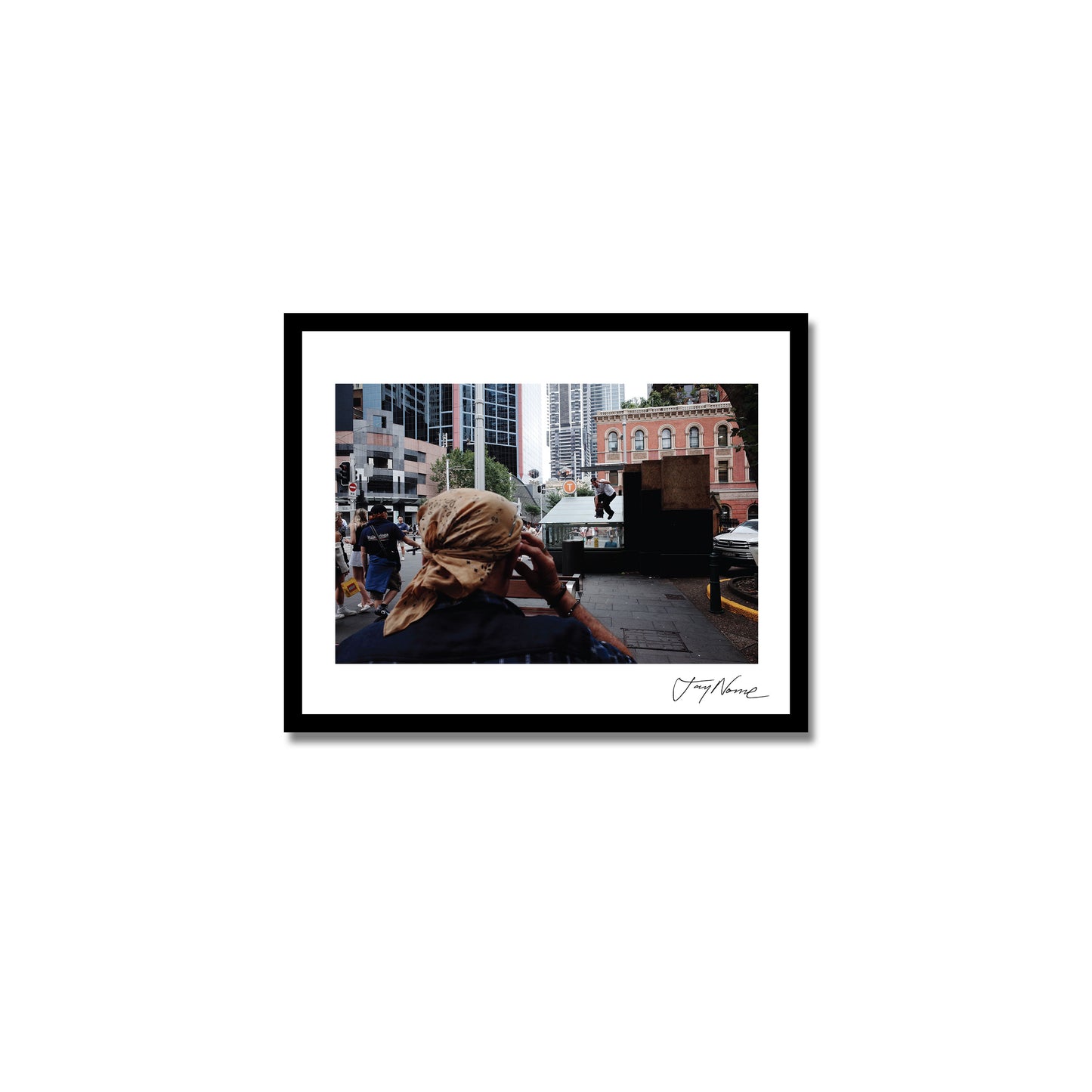 Boneless At Townhall 8x10